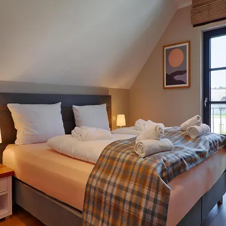 Reetland Am - Luxus Reetdachvilla Mit 3 Schlafzimmern, Sauna Und Kamin F22 드란스케