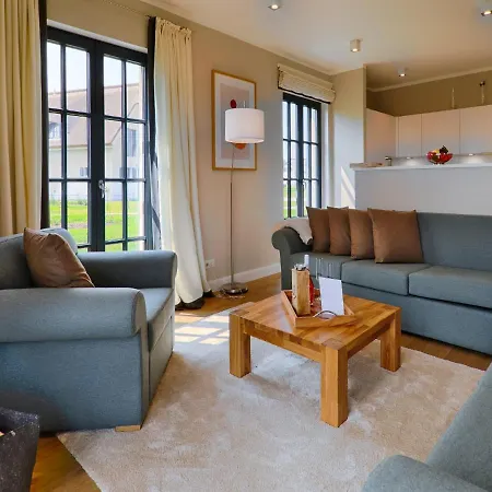 Reetland Am - Luxus Reetdachvilla Mit 3 Schlafzimmern, Sauna Und Kamin F22 펜션 *